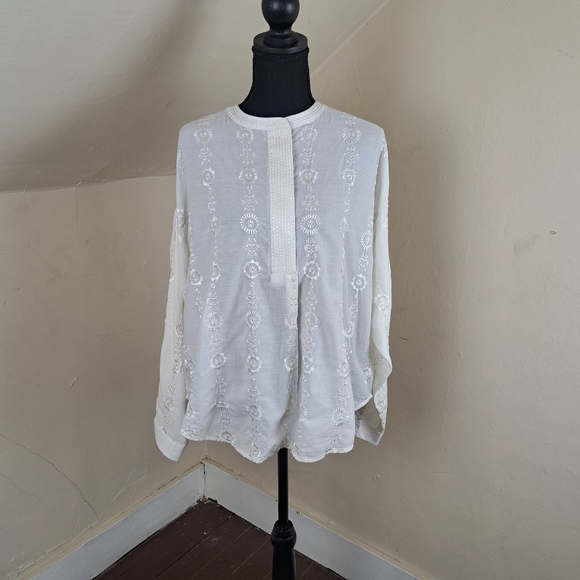 Modelama (Modern Crafted)White Embroidered Floral Blouse Size L?(No Size Tag) - Picture 1 of 11